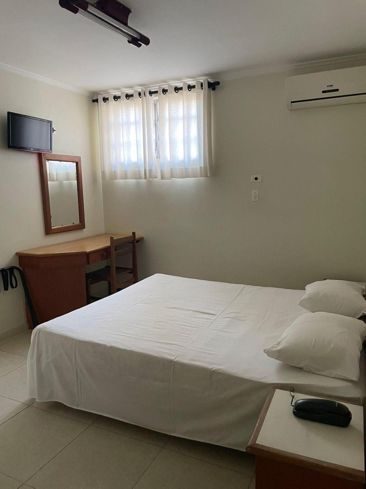 Regio Plaza Hotel Ourinhos Exterior photo